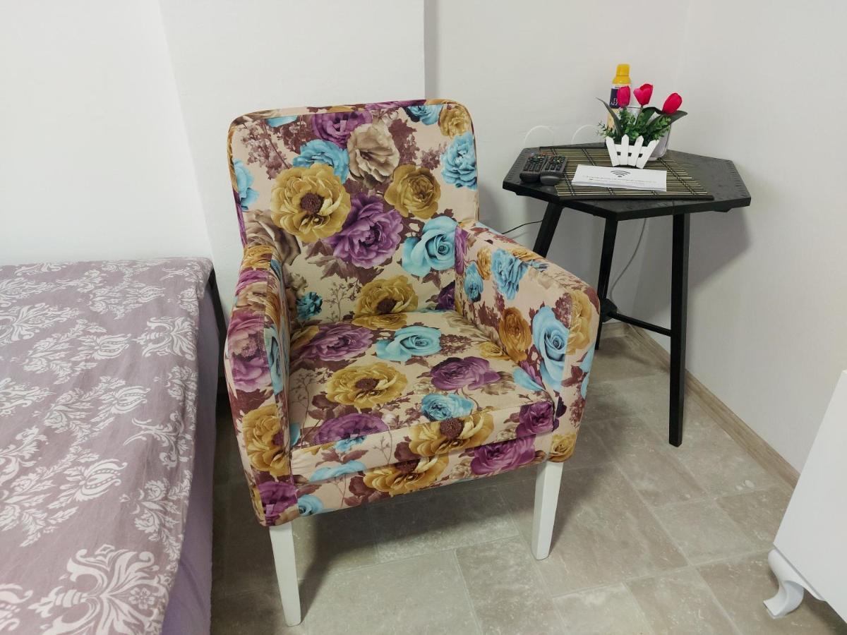 Lovely, Neat And Quite Apartment Dalia, Private Parking Sarajewo Zewnętrze zdjęcie